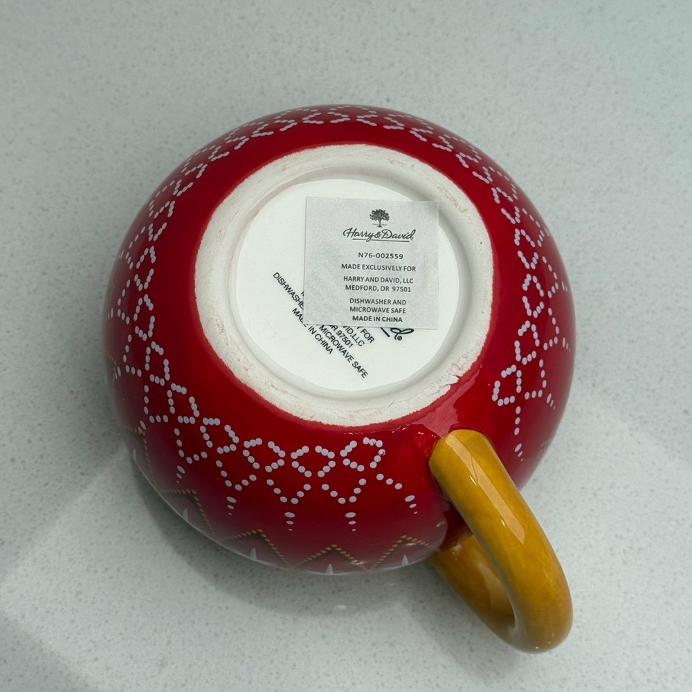 Harry & David Holiday Christmas Mug Red and White Starburst Pattern Ceramic - Picture 7 of 10